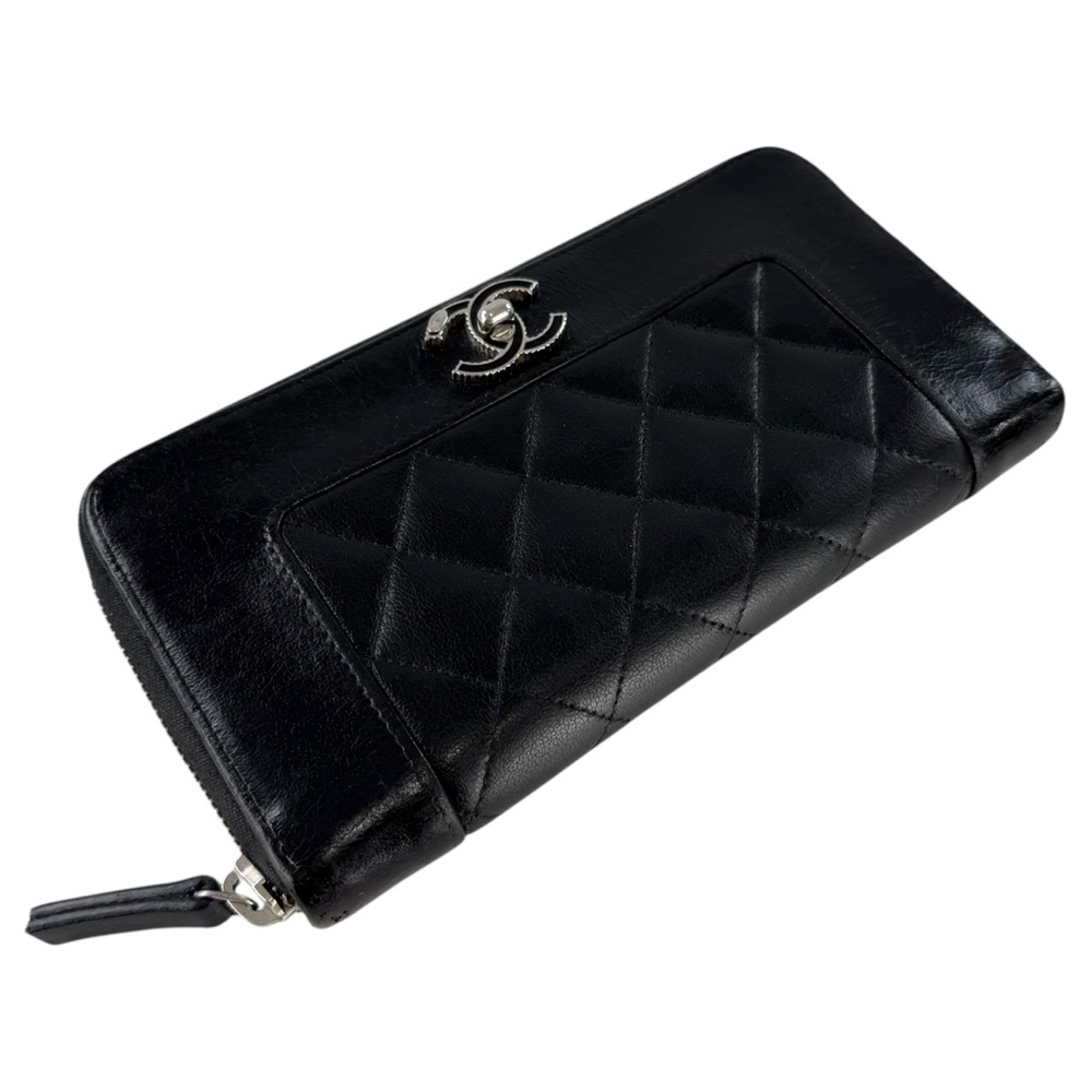 CHANEL Authentic Mademoiselle Black Quilted Wallet - Picture 3 of 11
